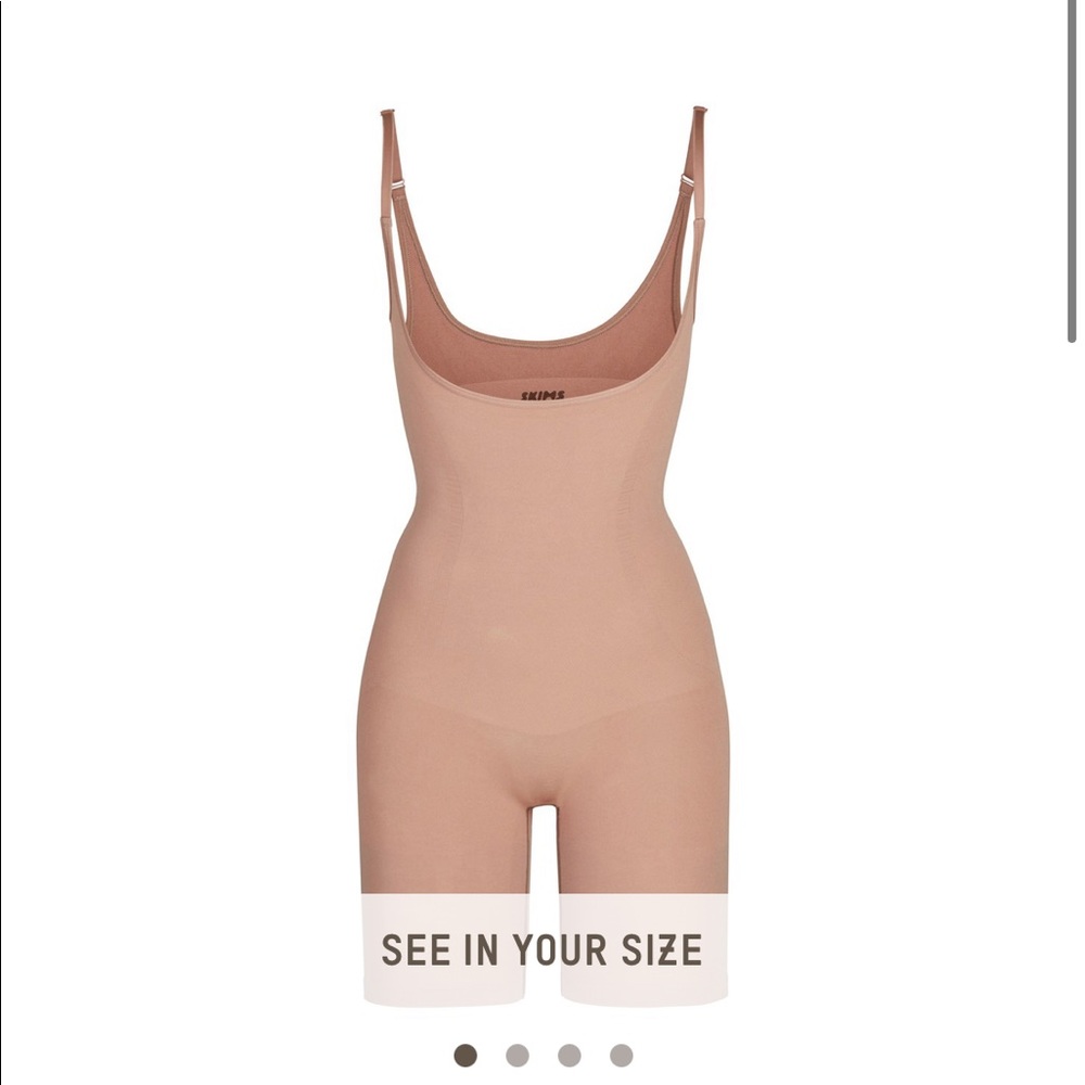 Skims openbust bodysuit BRANDNEW S/M Sienna w/ bag